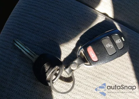 2009 Kia Sedona Lx from USA, damaged, VIN KNDMB233696277503